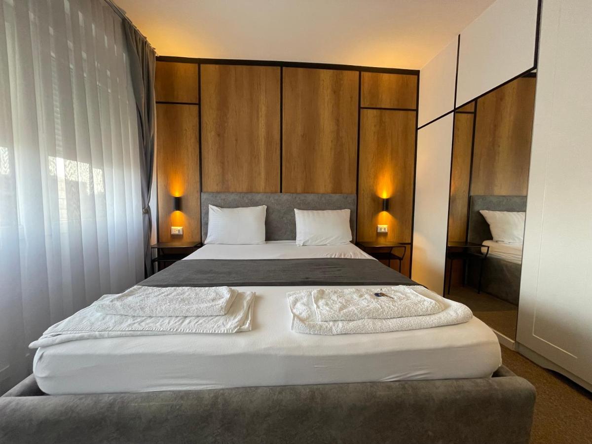 New Prishtina Luxury Rooms Priștina Exterior foto